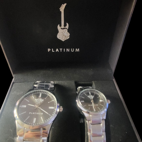 Hard Rock His and Hers Watches Biloxi Platinum New in Box Rare Silver Toned - Picture 4 of 11